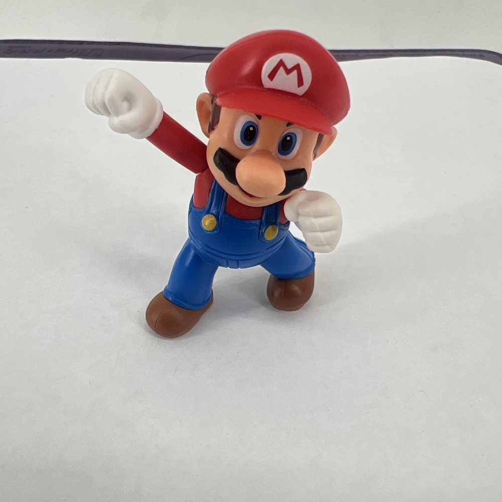Nintendo Super Mario Bros Mario PVC Mini Action Figure Jakks 2019 2.5" Power Up